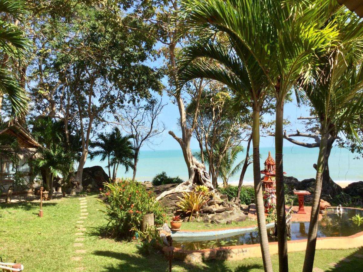 Khanom Hill Resort Exterior foto